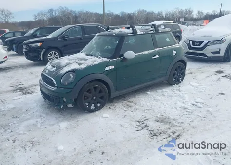 2012 Mini Cooper S из США, поврежденный, VIN WMWSV3C55CTY16611